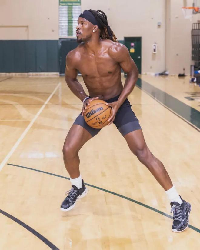 利雅得胜利 利雅得胜利