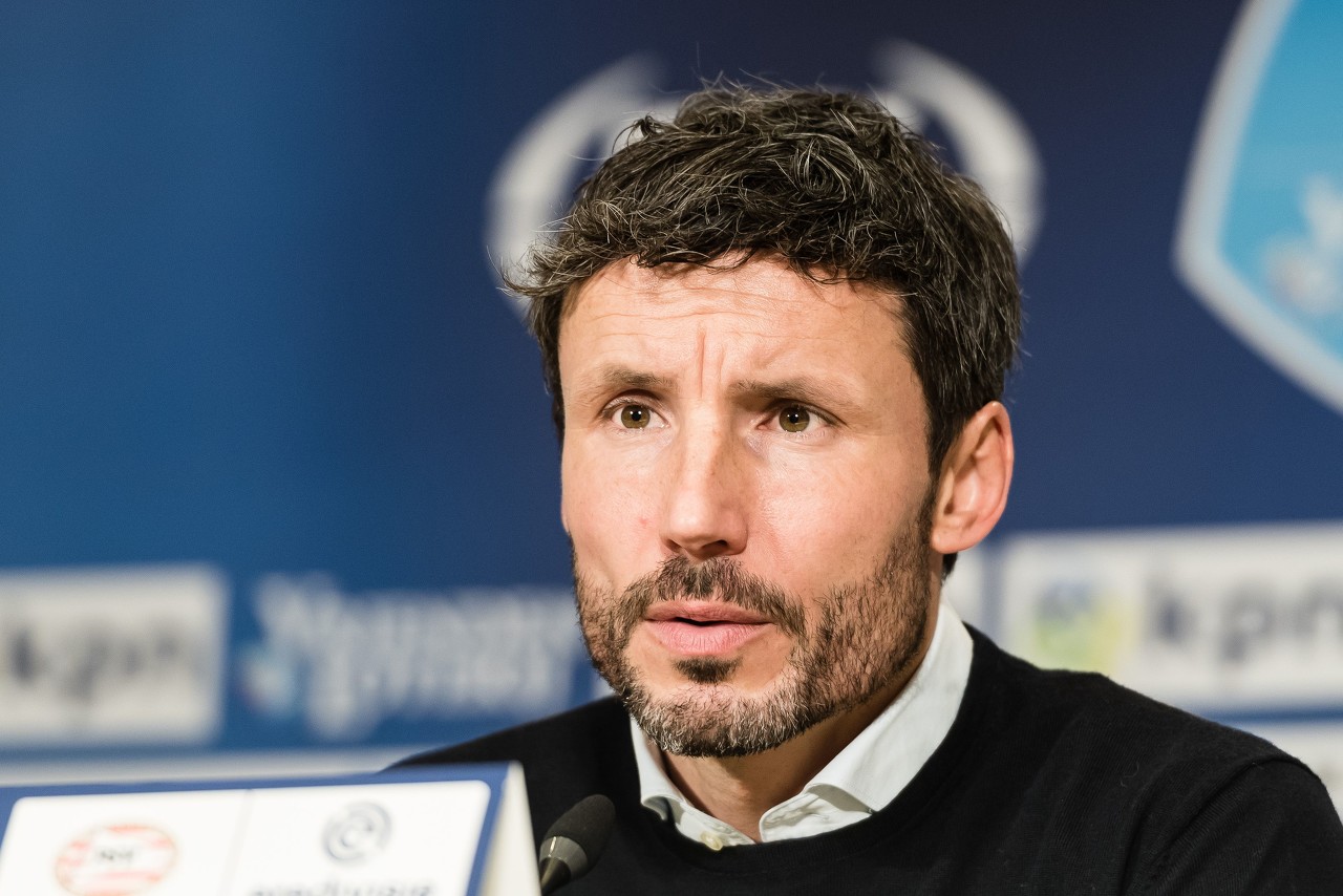 门为球队扳 门为球队扳