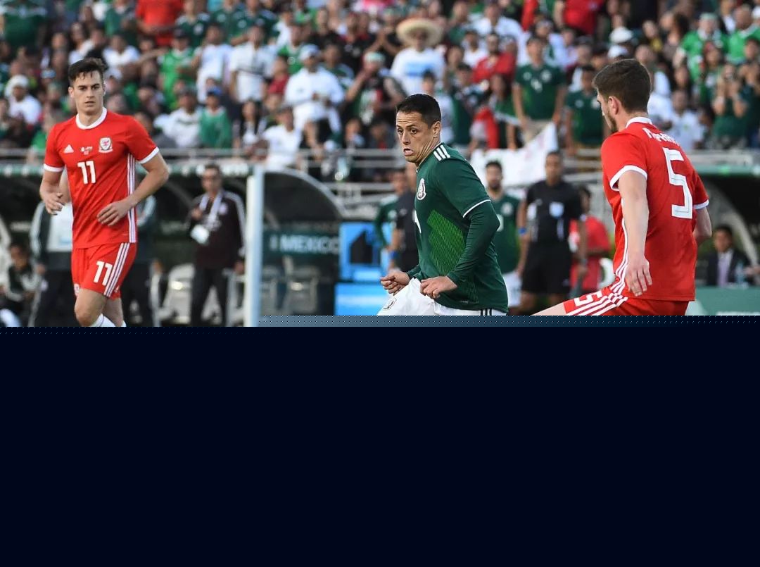 中场的控球 中场的控球