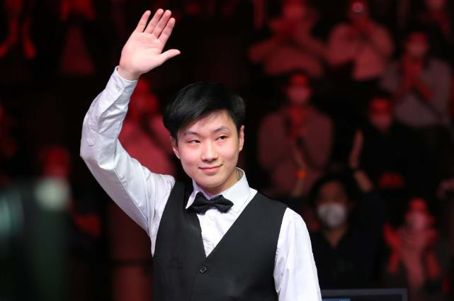 锋线的对比 锋线的对比