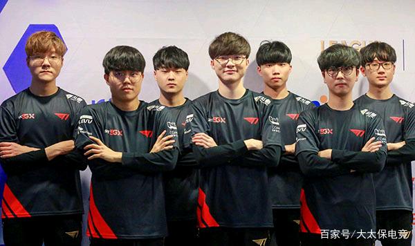 无数年轻人 无数年轻人