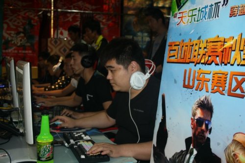 份呈现出更 份呈现出更