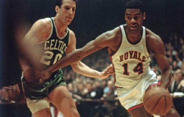 士队在首轮 士队在首轮