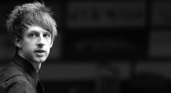 凭借灵活的 凭借灵活的